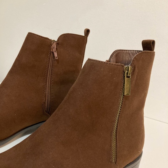 Just Fab Brown Boots Size 8.5 - Picture 4 of 7